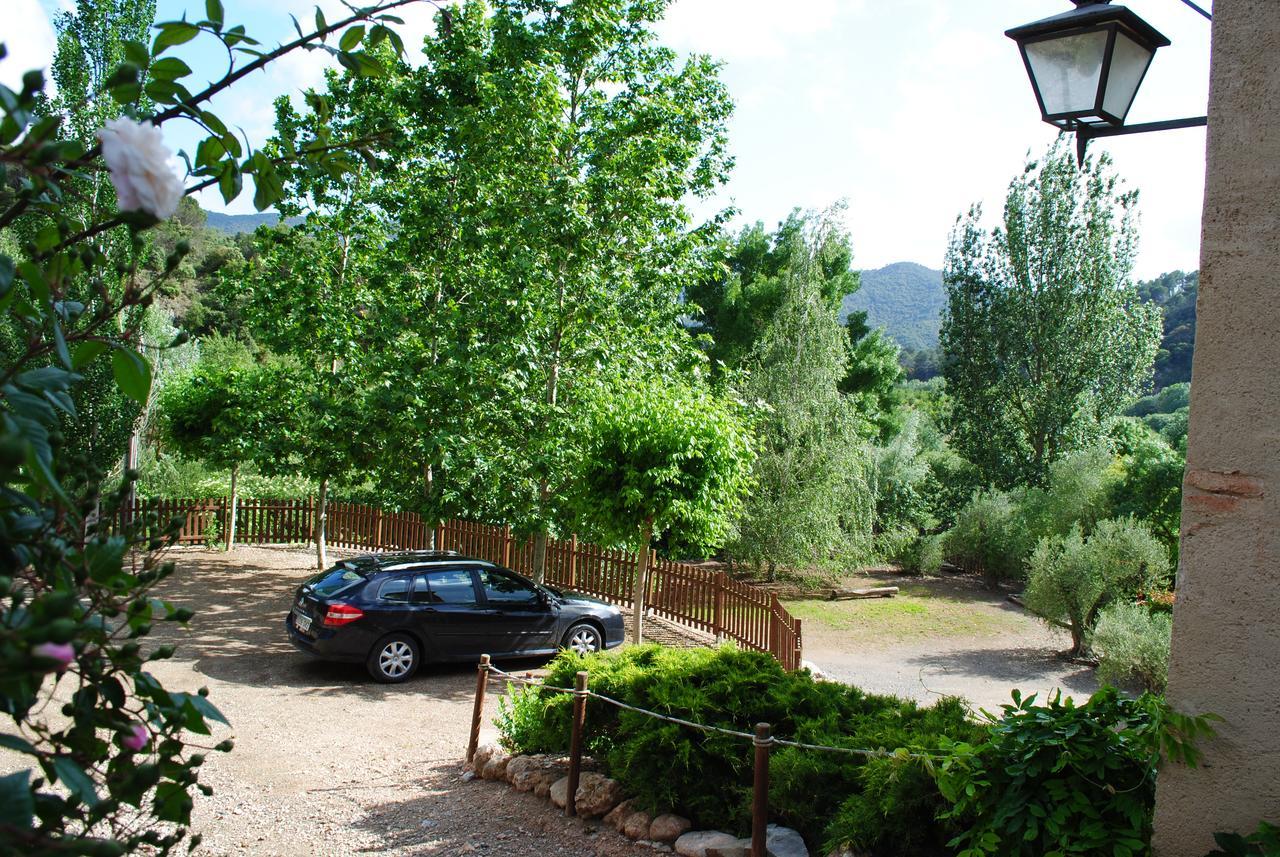 Gasthaus Masia El Riscle - Moli Del Pont Cornudella de Montsant Exterior foto